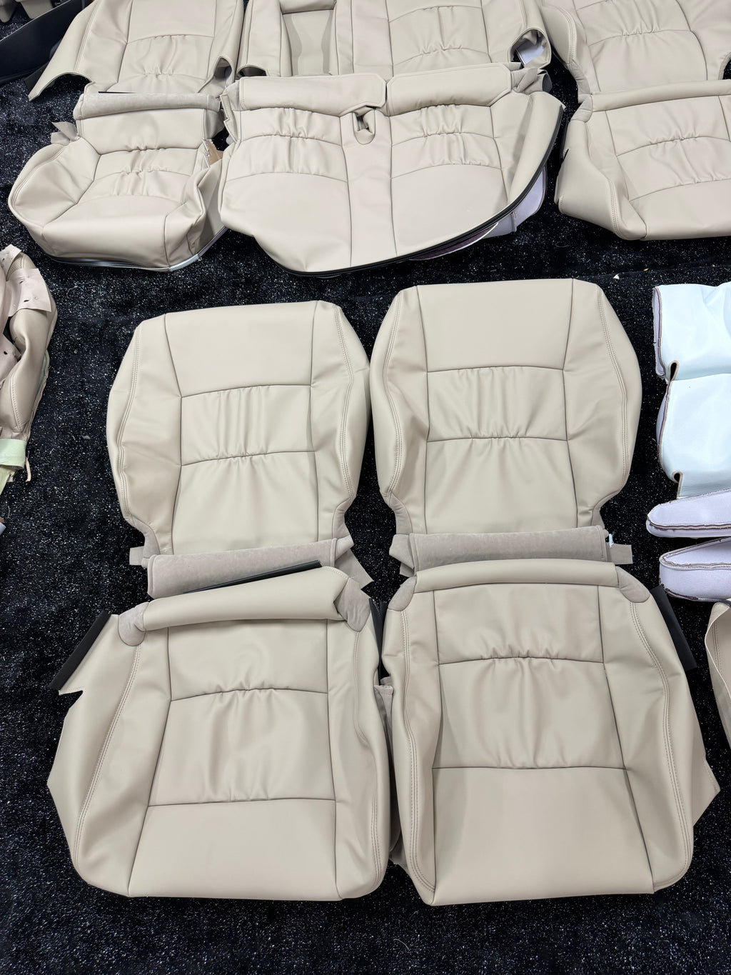 98-07 Toyota Land Cruiser 100 Series | Premium Leather Upholstery Replacement Kit