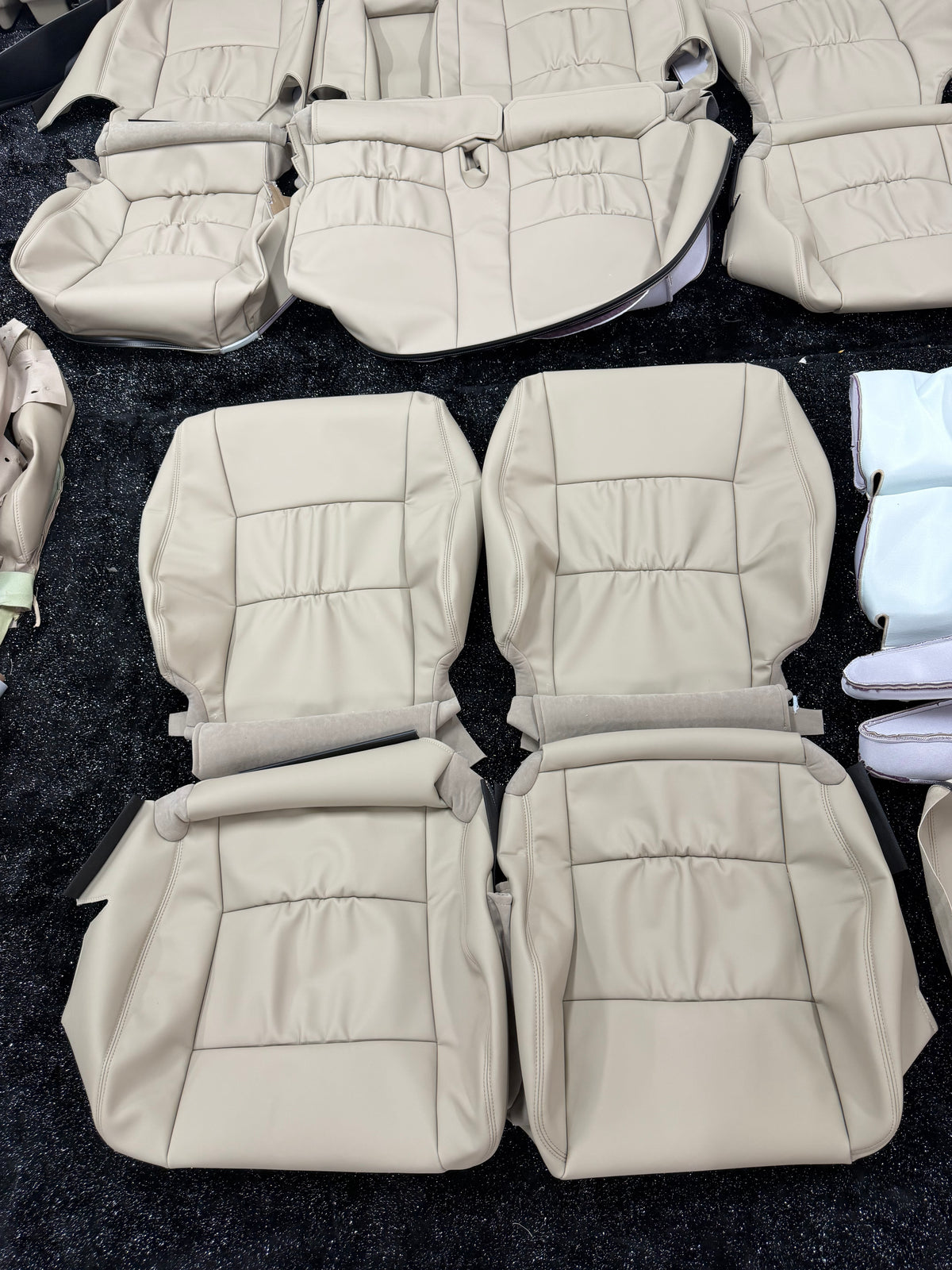 98-07 Toyota Land Cruiser 100 Series | Premium Leather Upholstery Replacement Kit