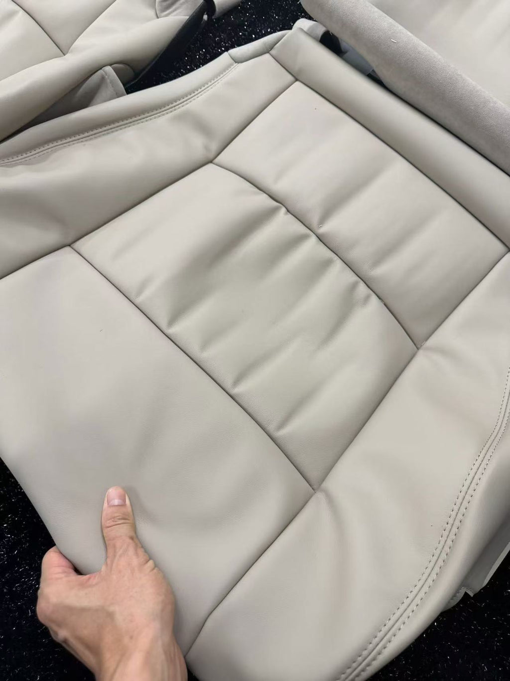 98-07 Toyota Land Cruiser 100 Series | Premium Leather Upholstery Replacement Kit